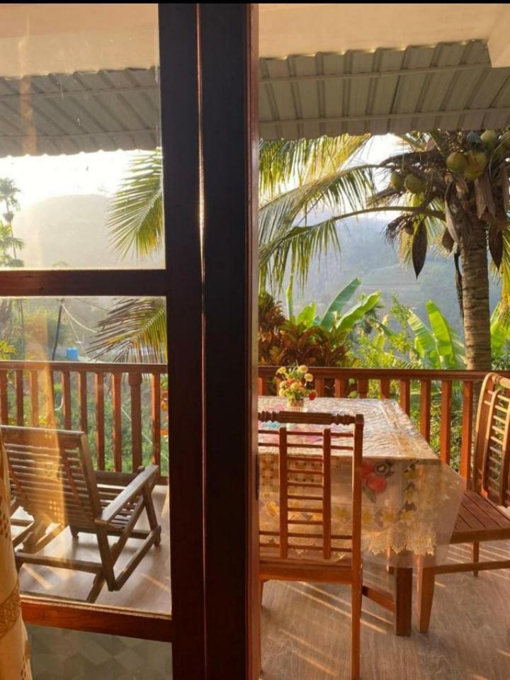 Saddle Cottage Ella Rum bild